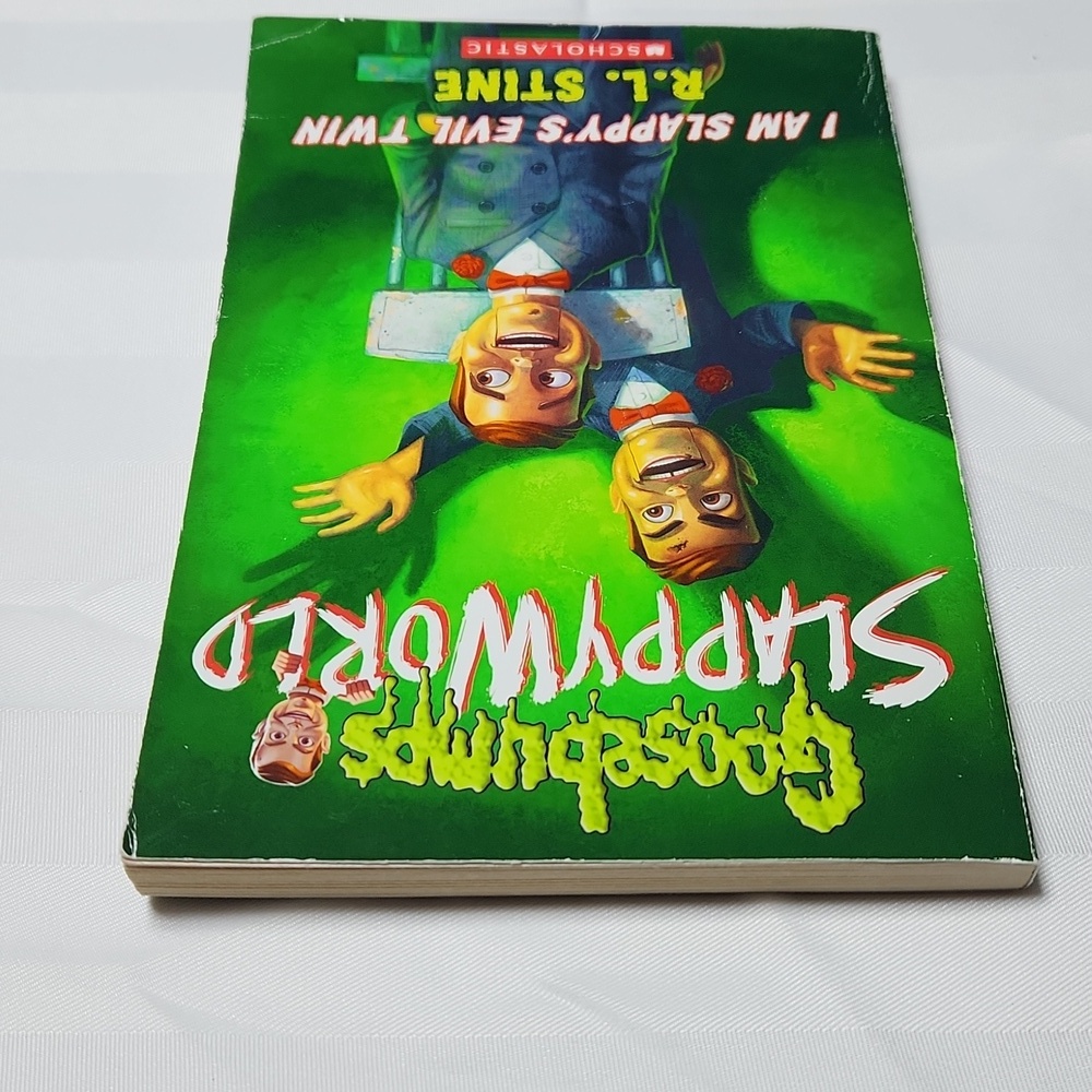 Goosebumps SlappyWorld: I Am Slappy's Evil Twin Book - Picture 3 of 6